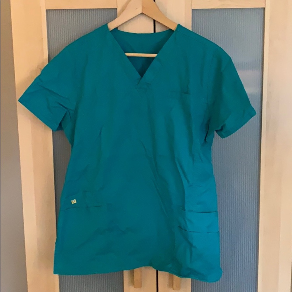 Wink Scrub Top